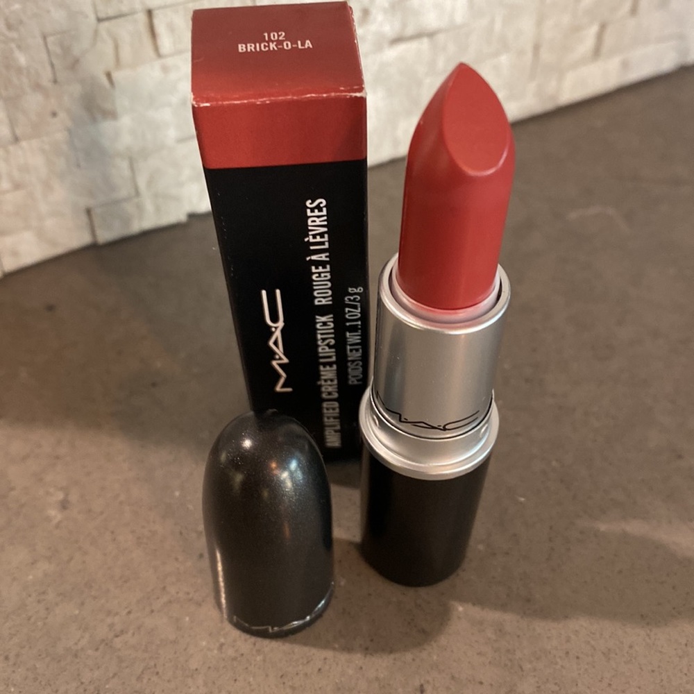Mac Cosmetics Brick-O-La Amplified Creme Lipstick MAC - Picture 3 of 5